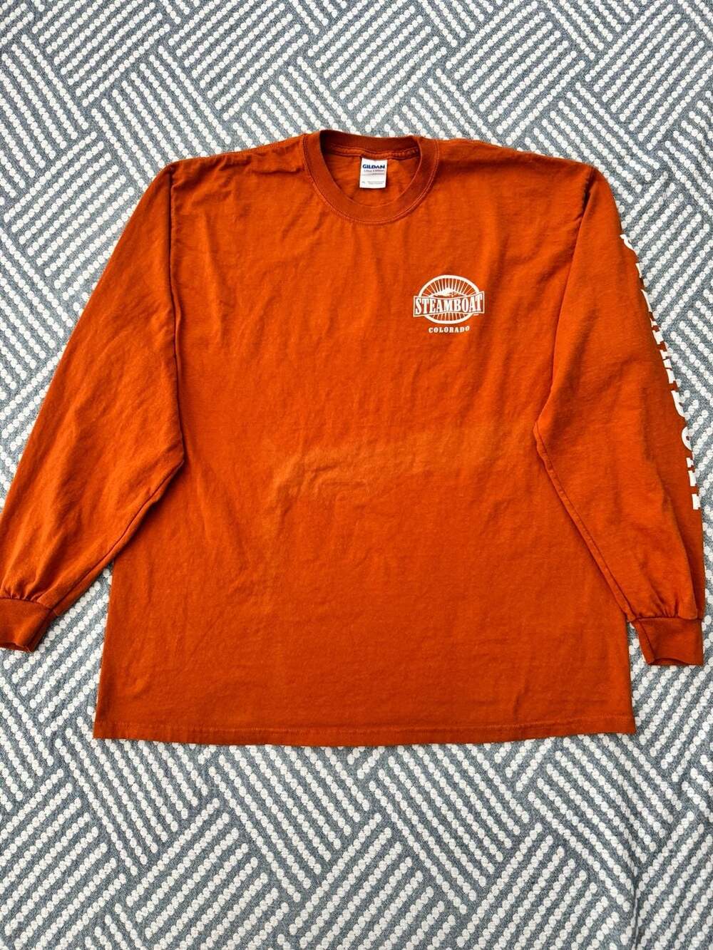 Gildan Steamboat Colorado Long Sleeve T-Shirt Size XL Orange